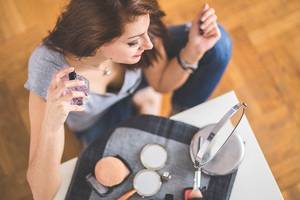 Ce qui rend une femme irrésistible aux yeux d’un homme 5 choisir son parfum pour séduire
