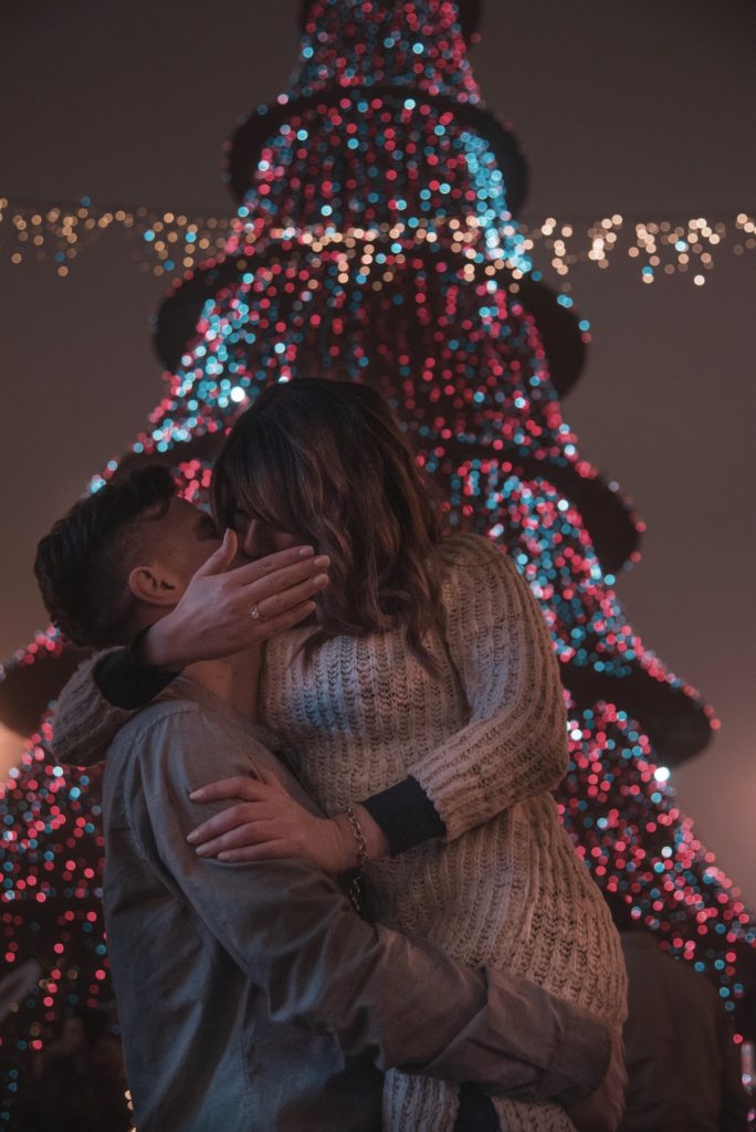 Que faire à Noël en amoureux ? 5 Sortir de la maison à Noël en amoureux